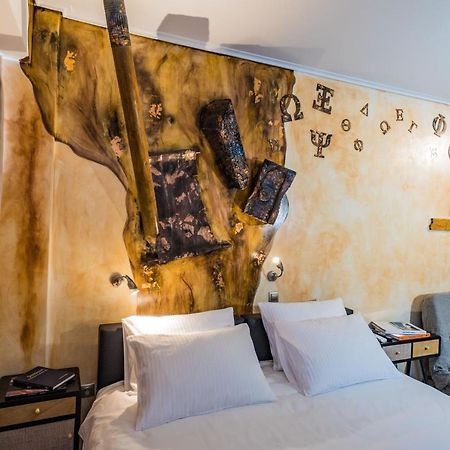 Graffitisuites#Bronze Thessaloníki Exteriör bild